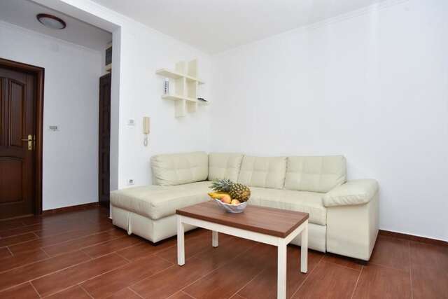 Апартаменты Apartment San Stefano Свети-Стефан-30